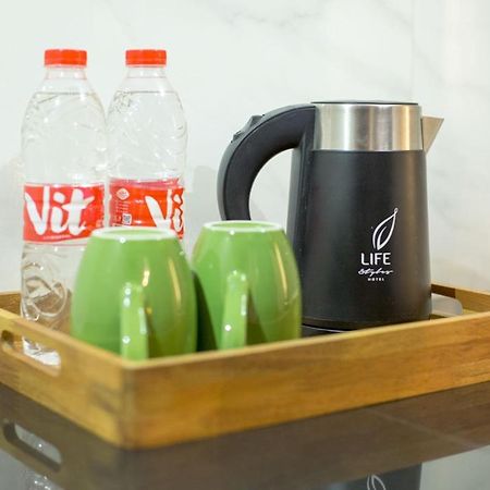 Life Emerald Hotel Σουραμπάγια Εξωτερικό φωτογραφία